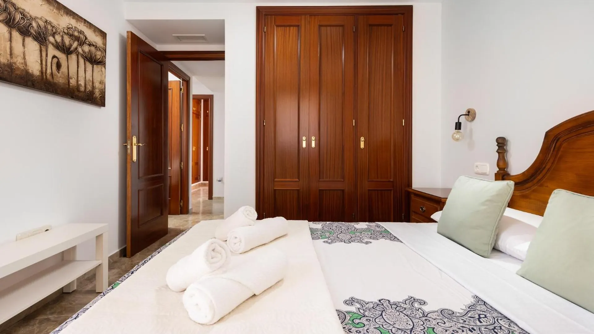 Сasa de vacaciones Bonita Casa Adosada En Esquina Estepona